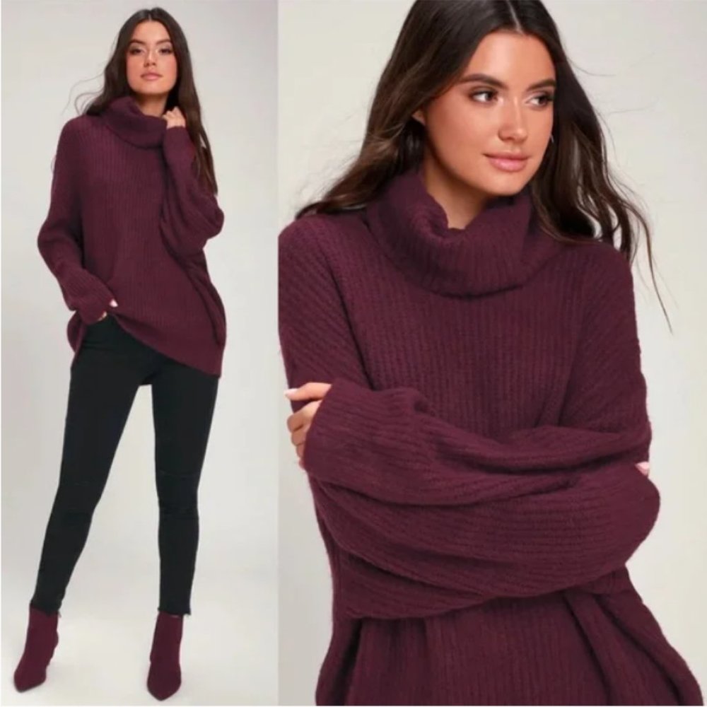 🆕 Lulu’s  Plum Oversized Knit Turtleneck Sweater